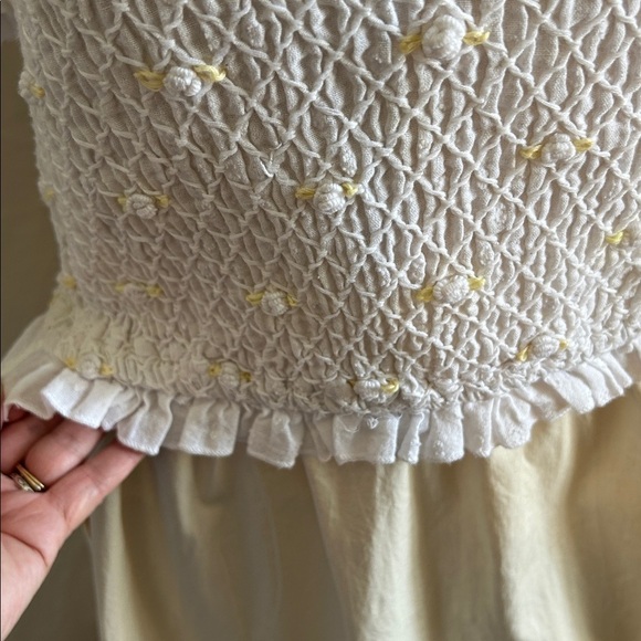 FREE PEOPLE CECELIA SMOCKED EMBROIDERED FLORAL CROPPED TOP SZ M - Picture 4 of 16